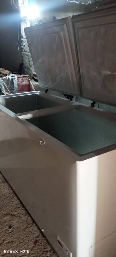 Deep Freezer for Sale – Excellent Condition