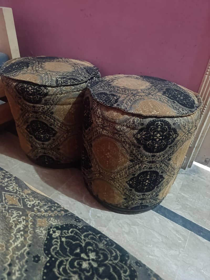 sofas full set 3 sofas + 2 satian + 2 moray * 1 table 0