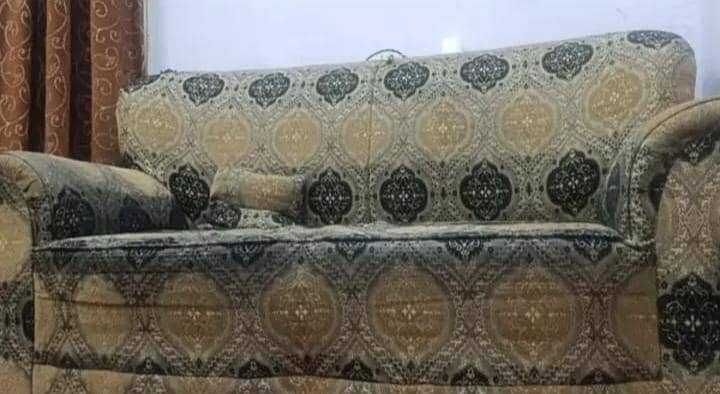 sofas full set 3 sofas + 2 satian + 2 moray * 1 table 2