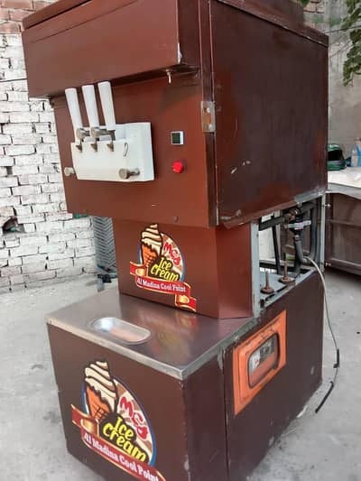 Ice cream machine 0307 2431482