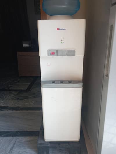 Water Dispenser (Dawlance)