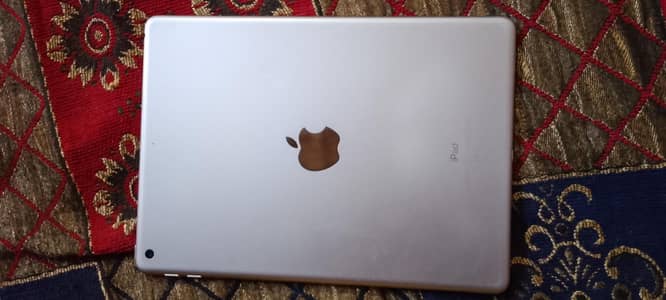 ipad 6 generation pub G king
