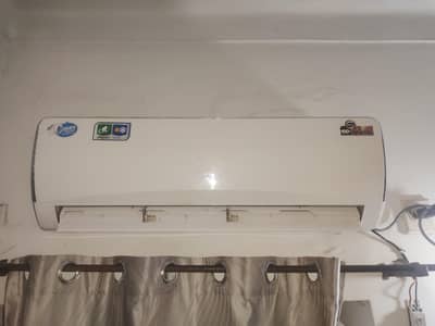 Like New PEL Inverter AC - 10/10 Quality - Heat & Cool