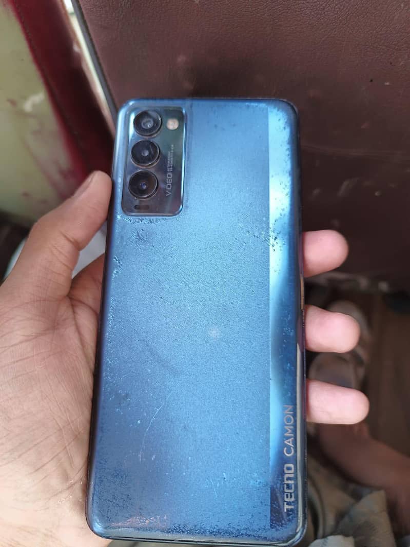 tecno camon 18p 0