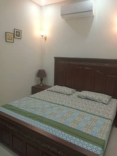 GARDEN TOWN 4 KANAL 20 ROOMS 4 HALLS
