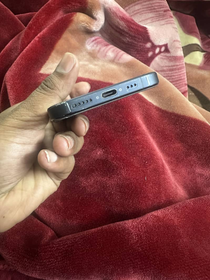 Iphone 15 pro 2