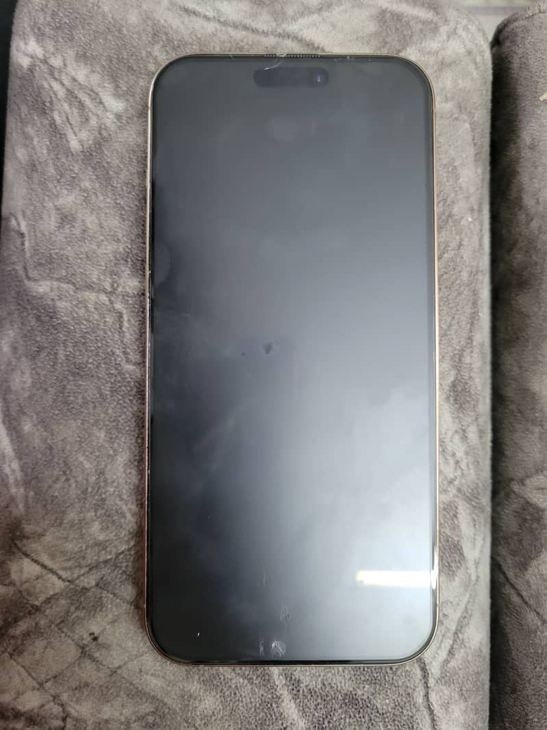 iphone 16pro Max 1