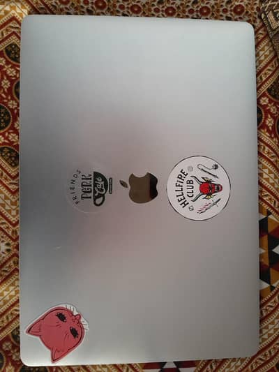 MacBook 2019 Intel model