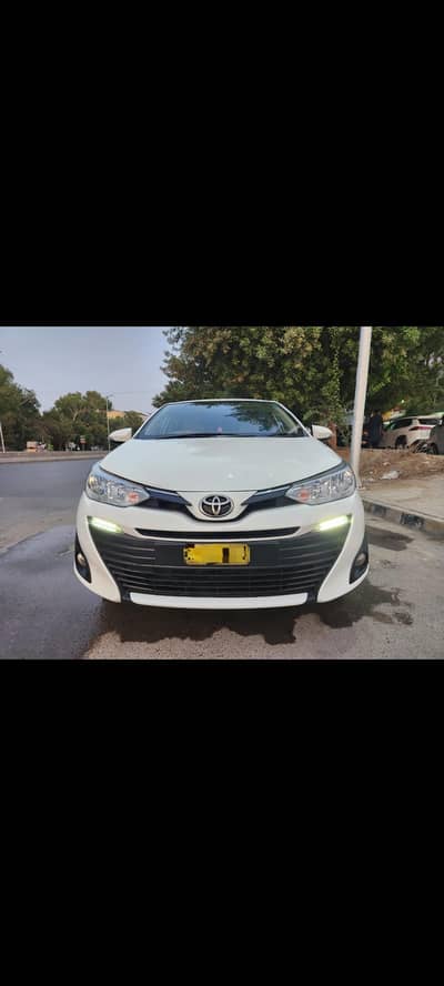 Toyota Yaris 1.5 Model 2021 White Push Start 100% original condition