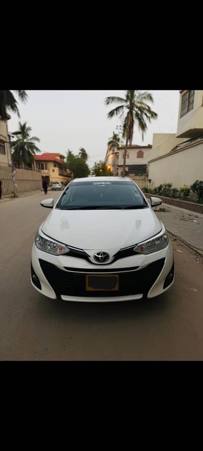 Yaris 1.3 ATIV Model 2020 White color Alloyrims Excellent condition. o