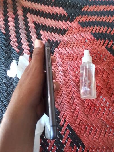 iphone 11 non pta condition 10/10