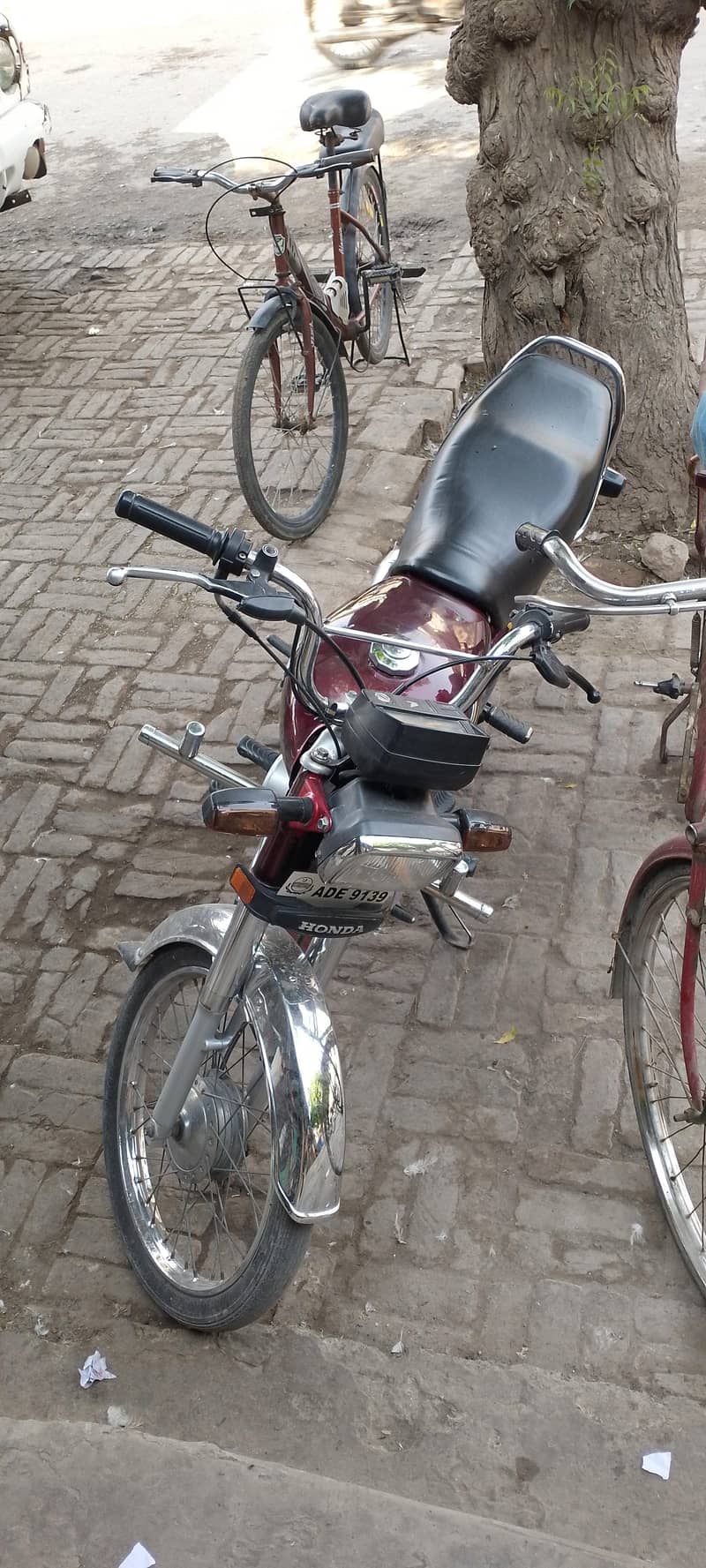 CD 70 0