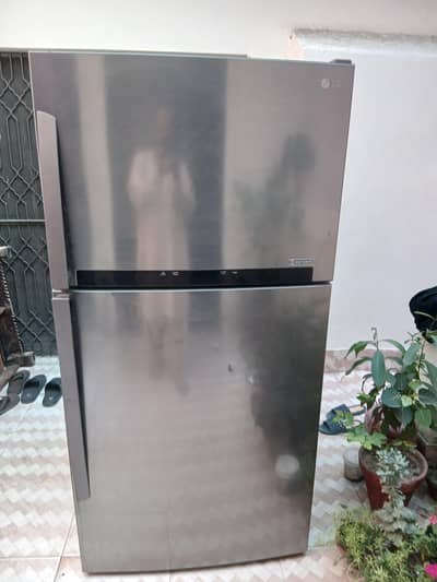 LG. SMART INVERTER  FRIDGE. WITH CHOKE