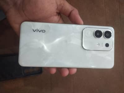 Vivo Y29 8+8GB / 256GB – Urgent Sale