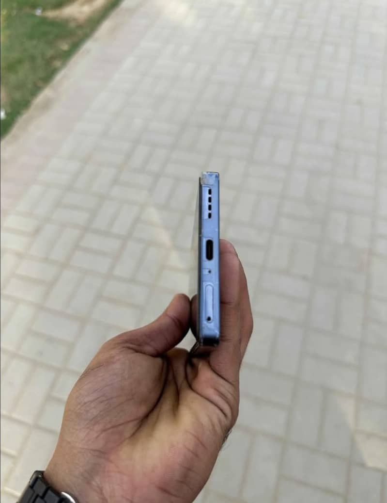 INFINIX NOTE 40 2
