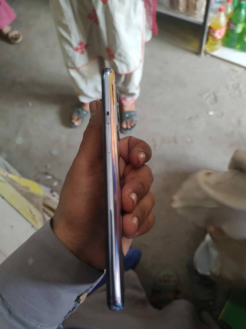 oneplus 95G 1