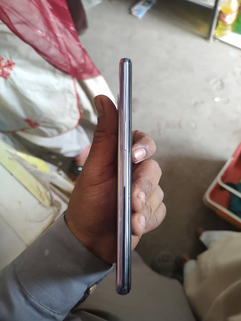 oneplus 95G 3