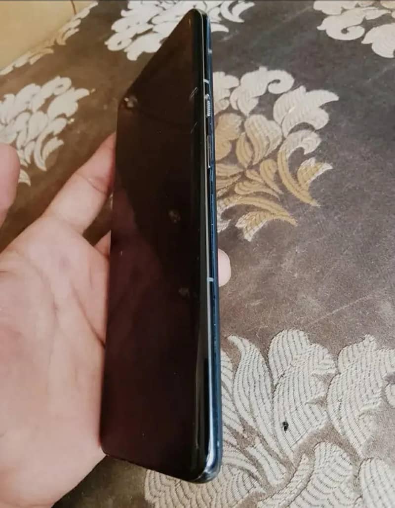 ONEPLUS PRO 9 MODEL 12/256 4
