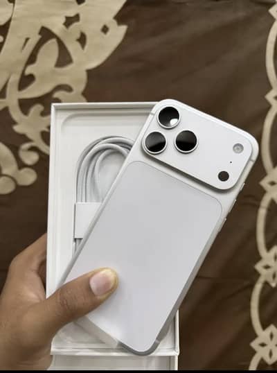 Apple iPhone 17 Pro Max Brand New Condition urgent sell