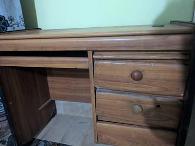 Desk/table for pc