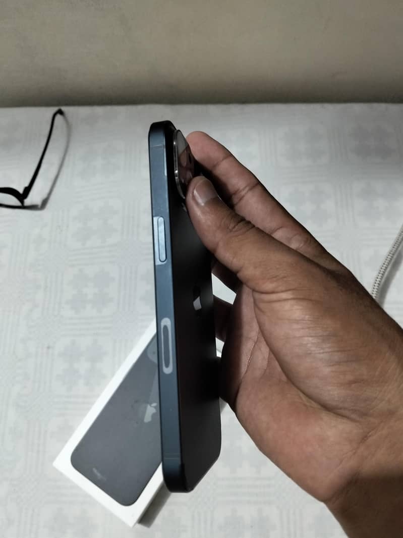 iphone 13 JV 1