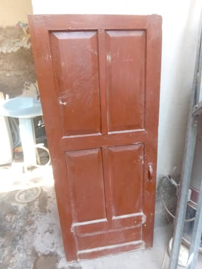 Total diyar Wood door
