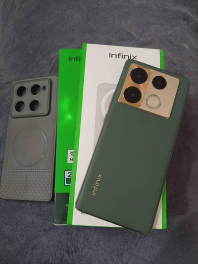 Infinix Note 40 Pro