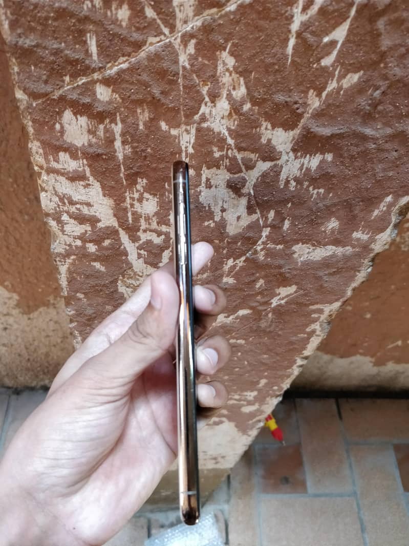 IPHONE XS MAX 2