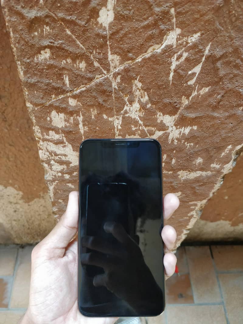 IPHONE XS MAX 3