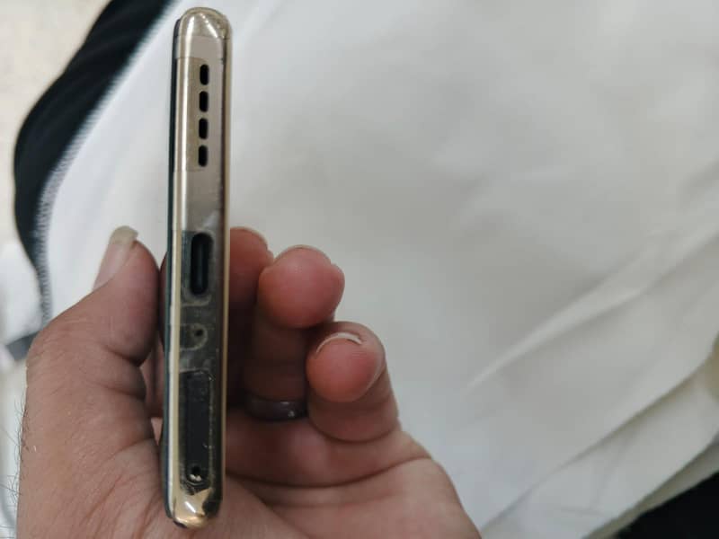 note 40 pro new condition 3