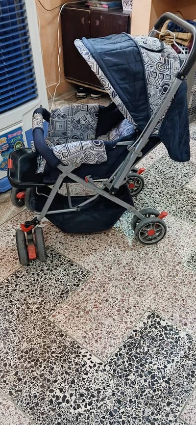 Chicago baby stroller/pram