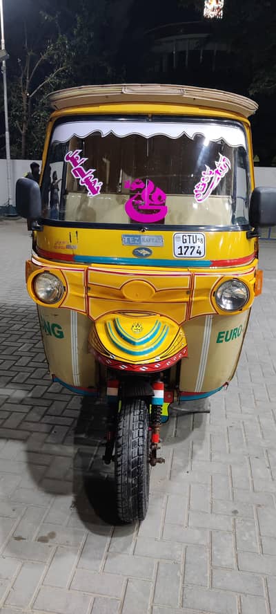 Tez raftar rickshaw good condition model 2018