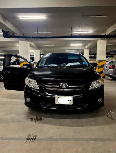 Toyota Corolla Altis Cruisetronic 1.8 2011  | Full Option