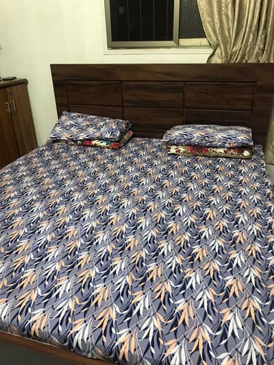 bedroom set 3 month used
