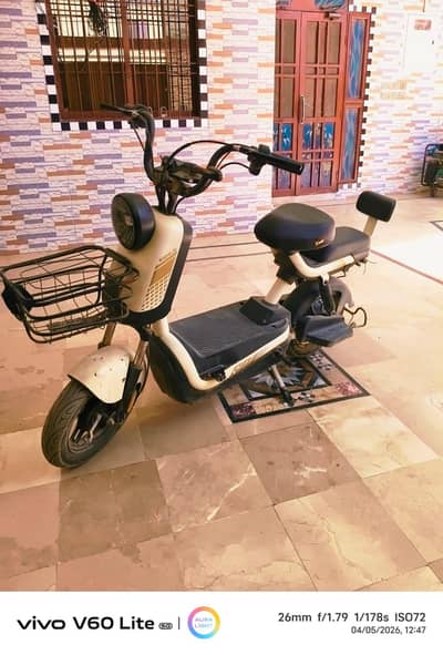 scooty in good condition