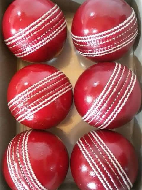 Cricket practice ball 0