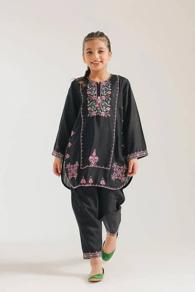 Black Embroidered lawn2-piece shirt & trouser set
