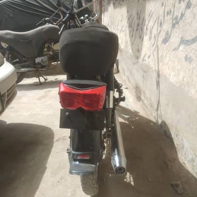 super power 2016 model. just like a new one urgent sale in only 72000