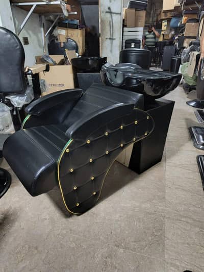 Head wash unit / Shampoo unit / Saloon Chairs / Wash Chair