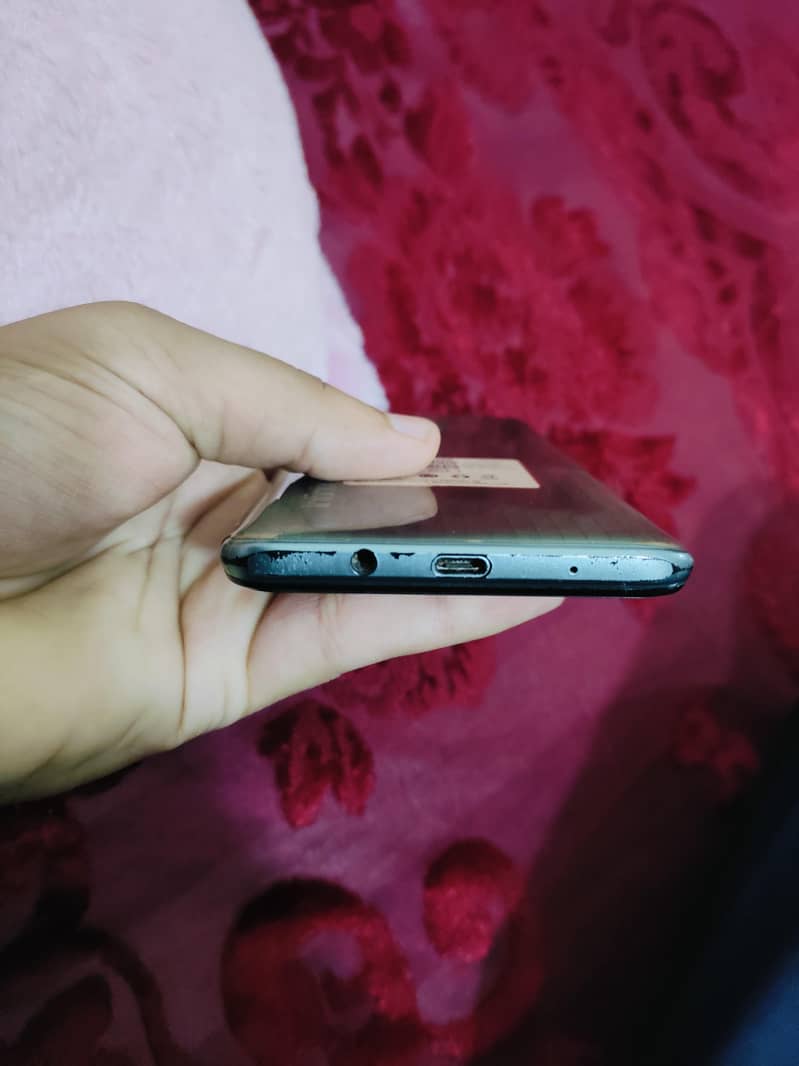 Infinix 4