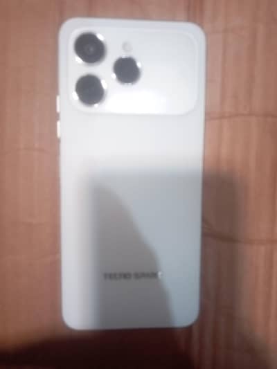 Tecno Spark 40