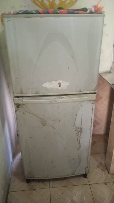 FRIDGE FOR SALE