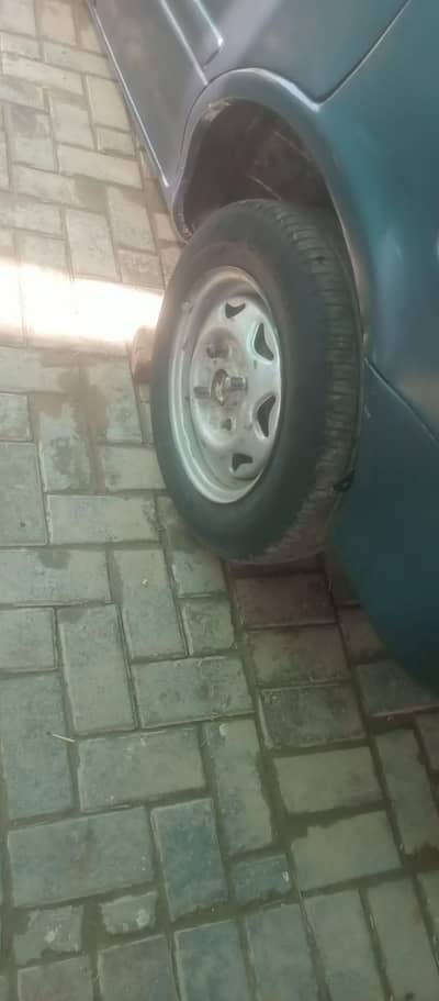 gadi bahut acchi hai