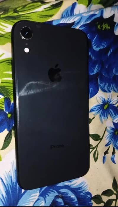 i phone Xr all okay