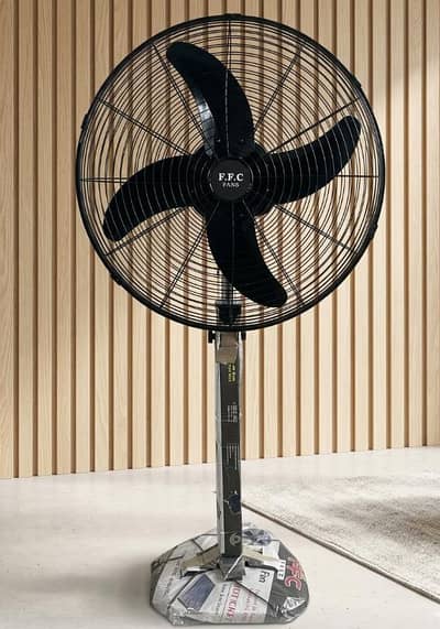 12 Volt Stand Fan AC DC Pedestal Fan 18 22 inch Battery Solar Fan