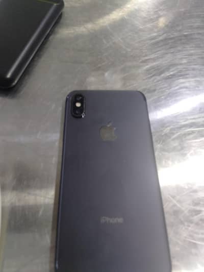 IPHONE X 64GB BYPASS