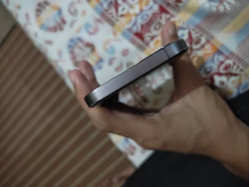 Iphone 12 Pro 4