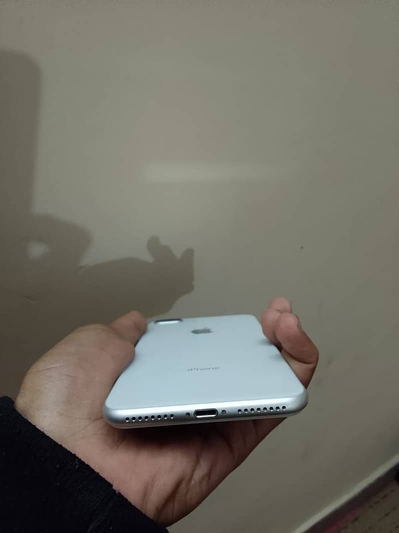 iPhone 8 plus 2