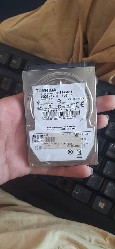 Laptop Hard drive 300Gb heath 100%