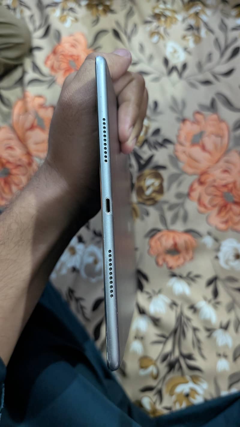 ipad pro ( 10.5-inch ) 4